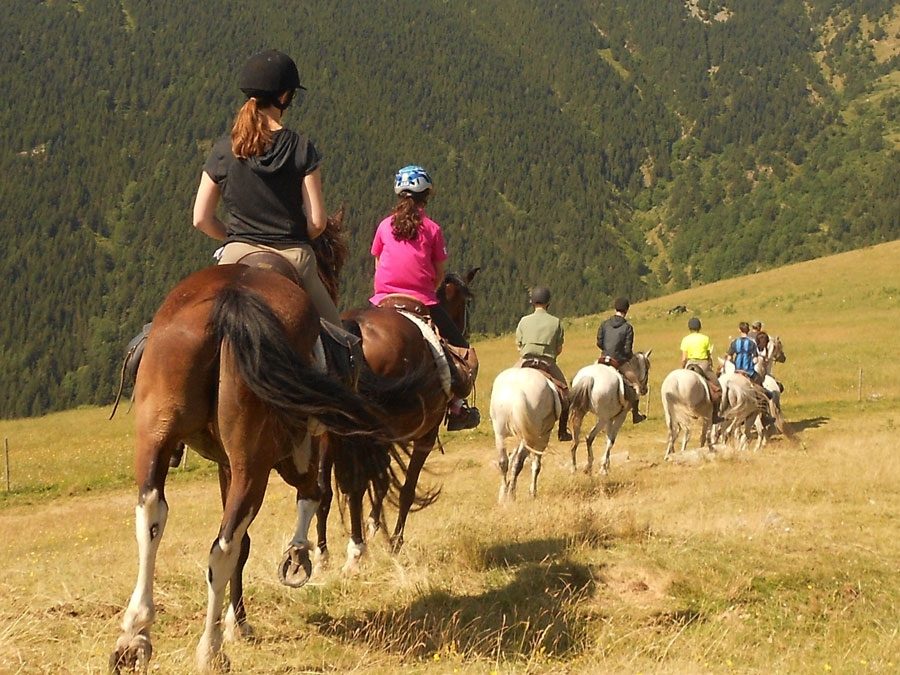 Hípiques per gaudir d’una escapada a cavall en plena natura